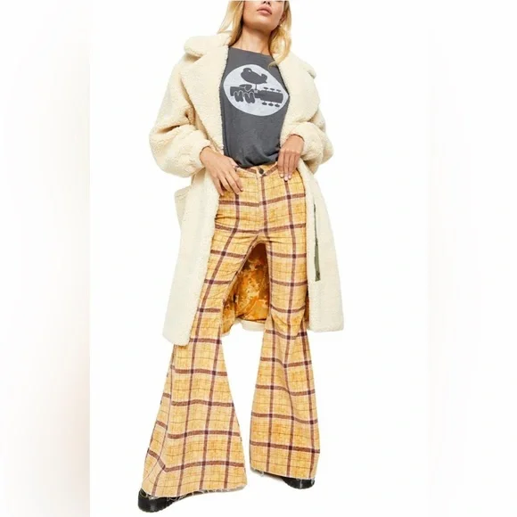 NWT FREE PEOPLE Just Float On Flares - Picture 7 of 7